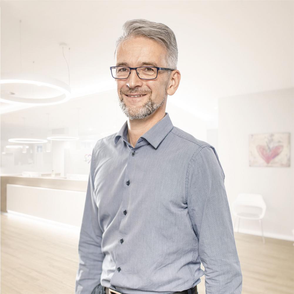 Dr. med. Klaus Groger